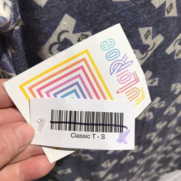 LuLaRoe Classic Blue Cat Short Sleeve Tee S - Picture 9 of 10